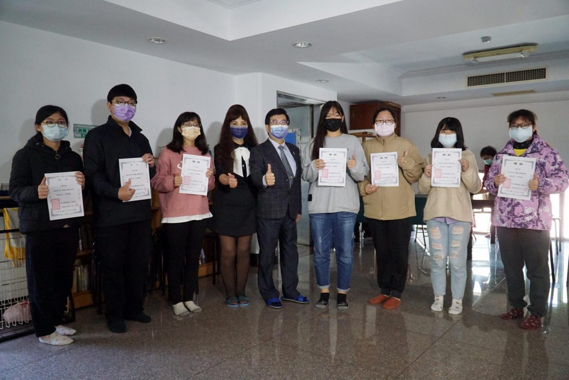 彰化縣慧德能仁慈善會助學　大葉大學7位學生獲頒獎學金