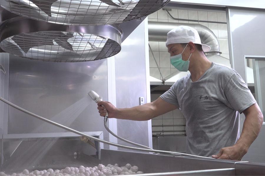 貢丸第二代拚創新  向世界行銷新竹美食