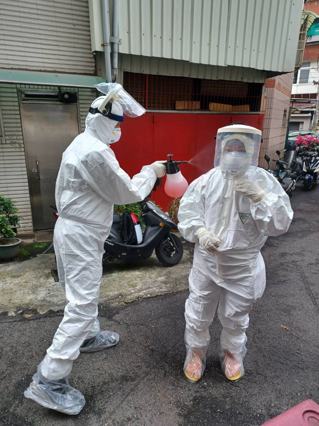新北社區出現新冠疫情 新北動保處協助安置寵物