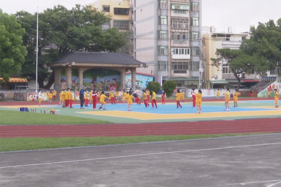 學生原校領快篩  竹縣規劃發放流程圖