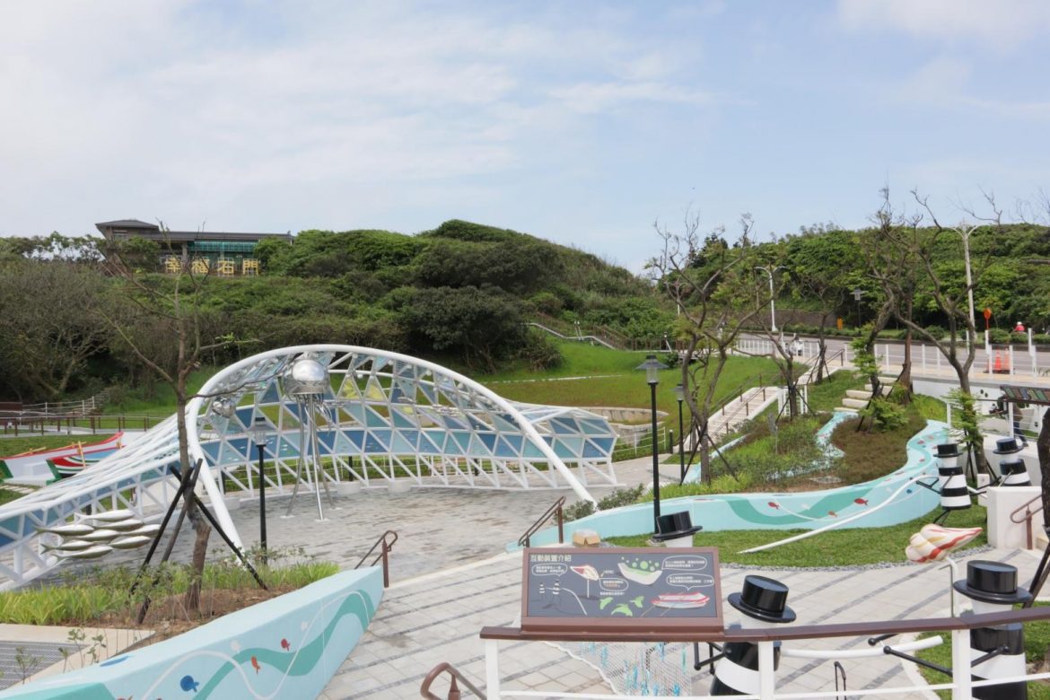 石門幸福雙心公園今啟用  巨型牽罟捕魚網成亮點