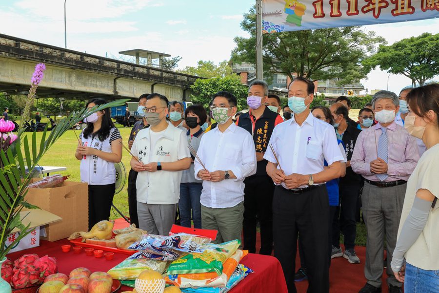 疫情影響停辦龍舟賽  宜蘭市端午祭拜祈福除疫保平安