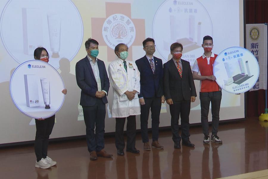 扶輪社企業攜手  贈防疫門護手霜挺醫護