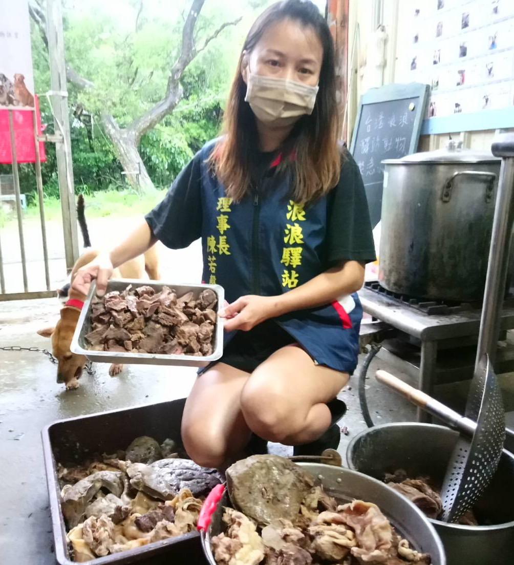 公私協力 粽葉永飄香 毛寶貝大啖100份鮮食粽