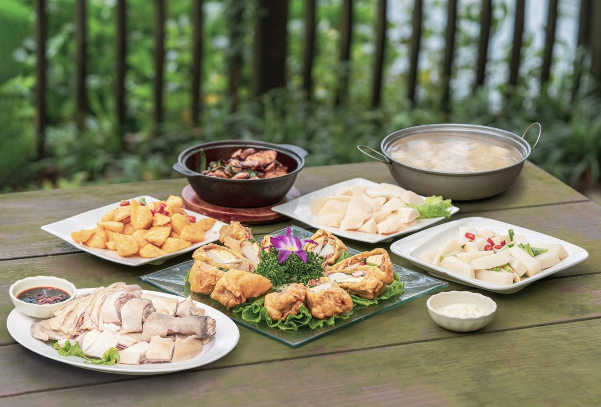 夏季品嚐觀音山的綠竹筍 正是時候 點餐出示圖片即享優惠
