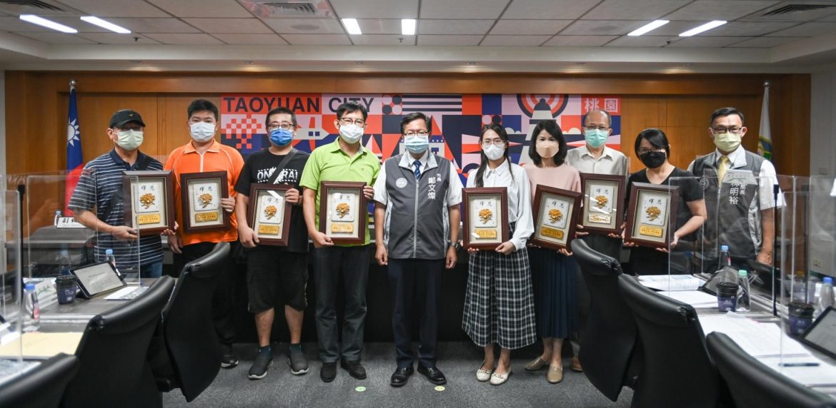 鄭市長表揚「桃園市孝行獎」8位得主，盼發揚「百善孝為先」的傳統美德