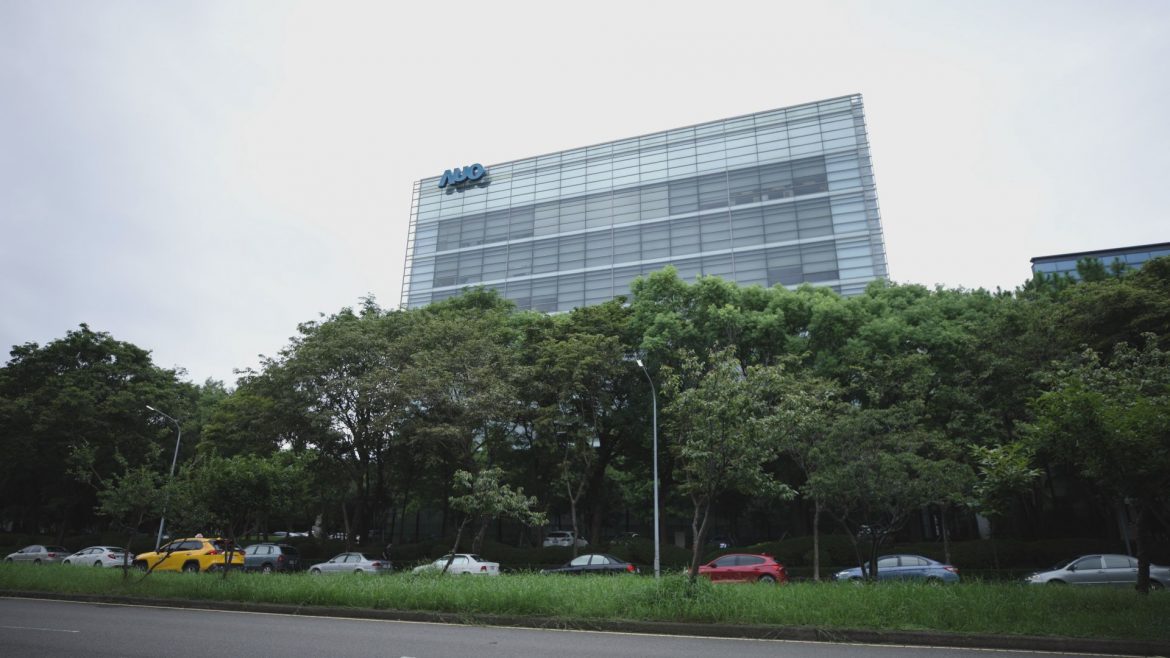 將綠色承諾落實於生產流程  友達重視永續獲美頒「製造業領袖獎」