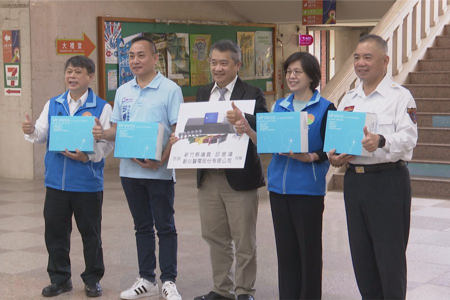 縣議員牽線  捐贈竹縣市12導程心電圖機