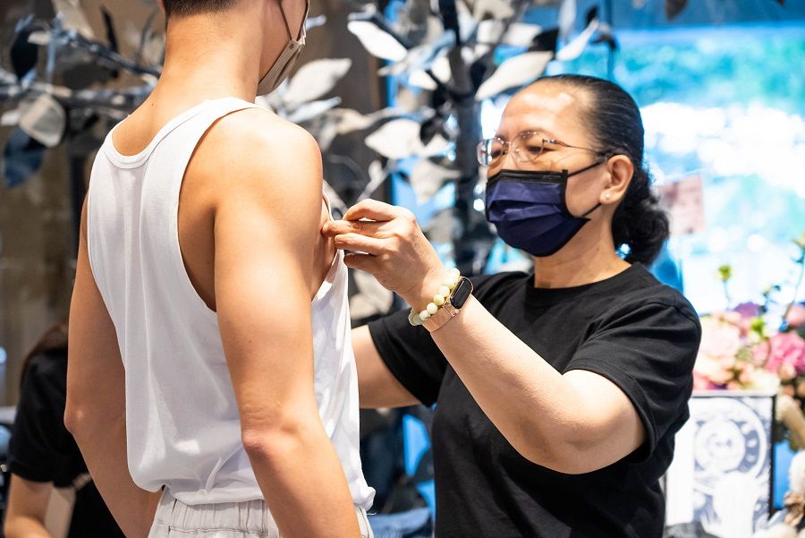 音樂製作就像縫入故事的時裝！盧子翔首度嘗試客製故事衣體驗未來時尚的永續想像
