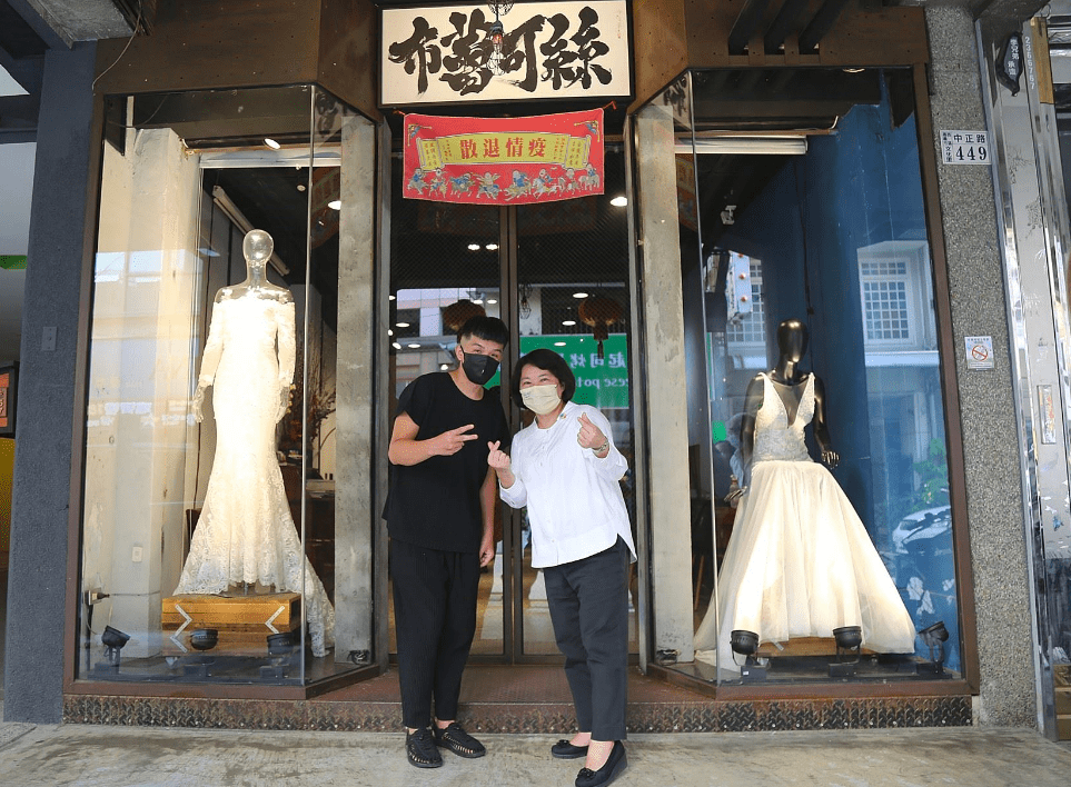 陳漢典及Albee代言嘉市潮選店！市長黃敏惠：摩登小城新魅力