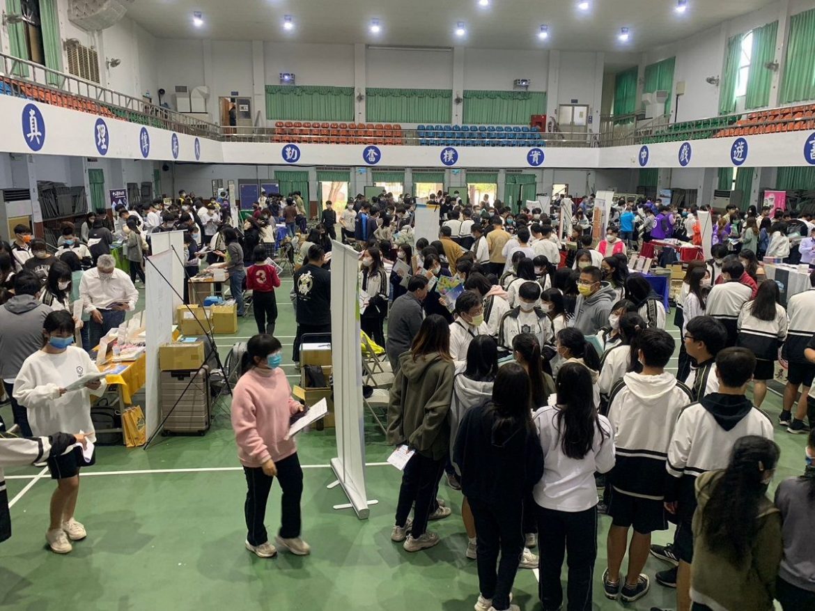 員林高中生涯素養力做夥來大學博覽會　協助學生掌握最完整的升學知能