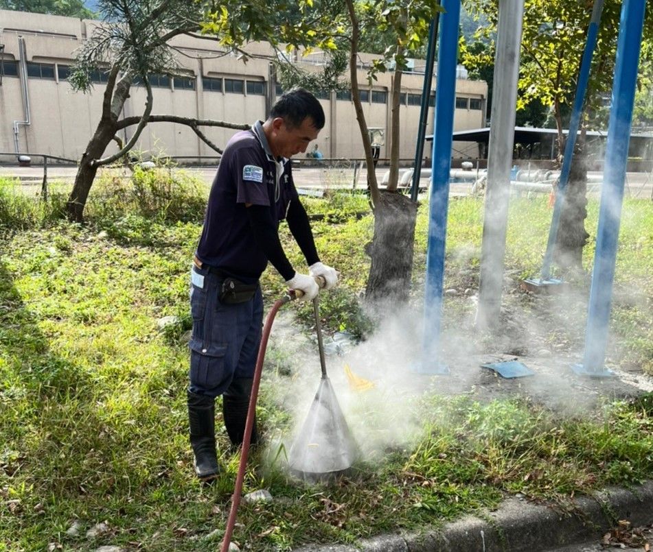 紅火蟻出沒  新北協助給水廠高溫熱蒸氣滅「火」