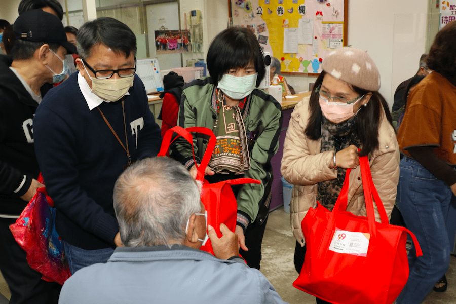 好樣的！台灣好樣協會捐500份年菜  將溫暖傳遞給家戶