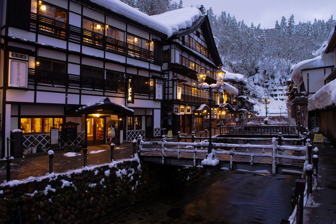 走進夢幻銀白世界  冬季必訪5大日本東北雪景