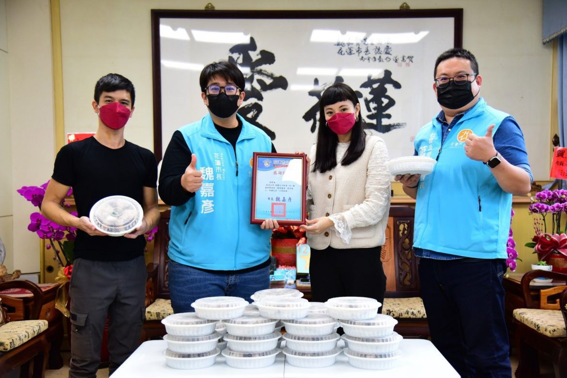 持續力挺愛花蓮實物銀行　林桂香偕純真本草捐年菜