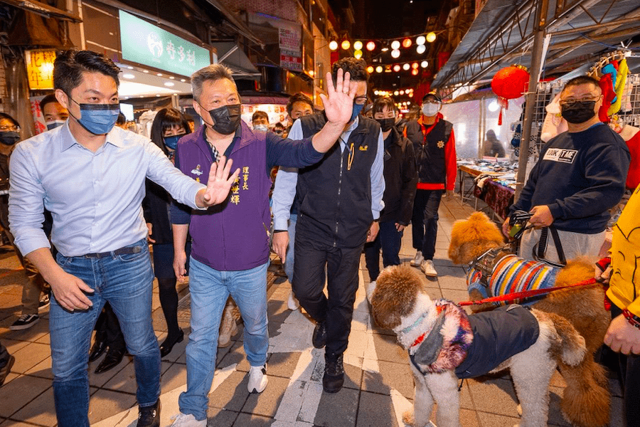 蔣萬安首場拜年走街　期許民眾招財納福過好年　商圈春節再祭百萬大獎等您抽