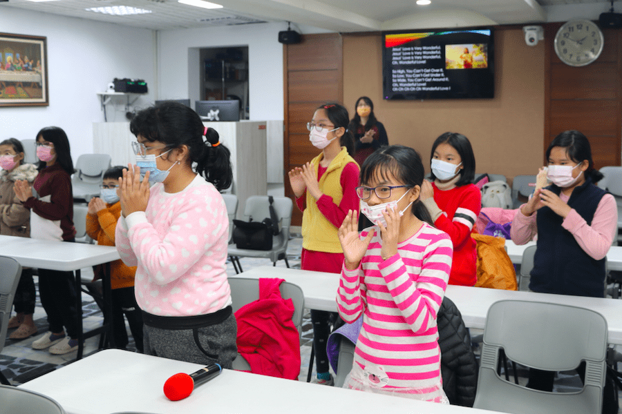 幸福教會小衛星孩子真幸福    參加多元福利據點蛻變有感