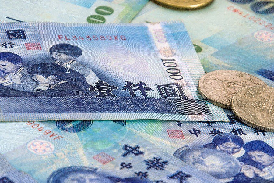 普發6000元怎麼領？數位部：規劃近8成ATM可領、弱勢族群免登記即入帳