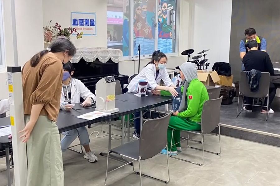 醫療體系做公益　助少年之家健檢服務