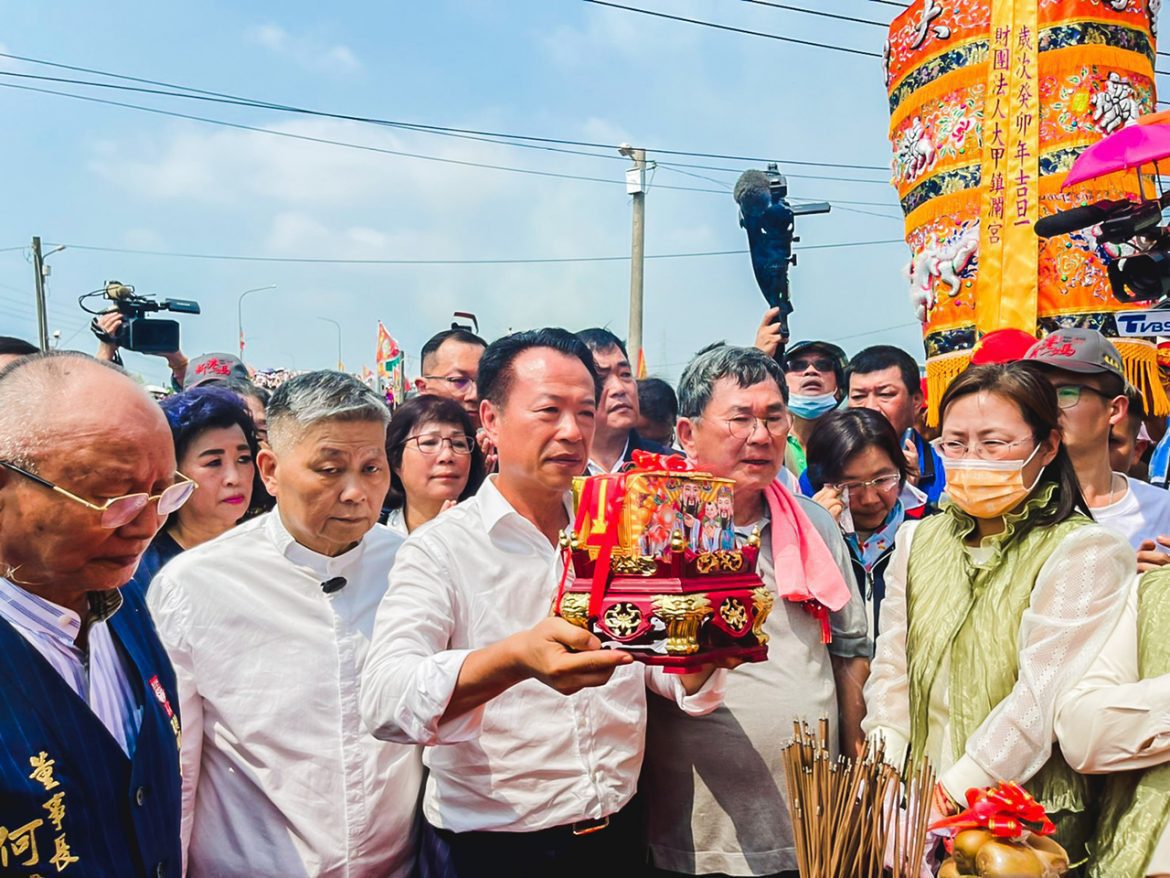 影音/大甲媽到新港36週年　翁章梁率嘉義縣府一級主管隆重迎駕