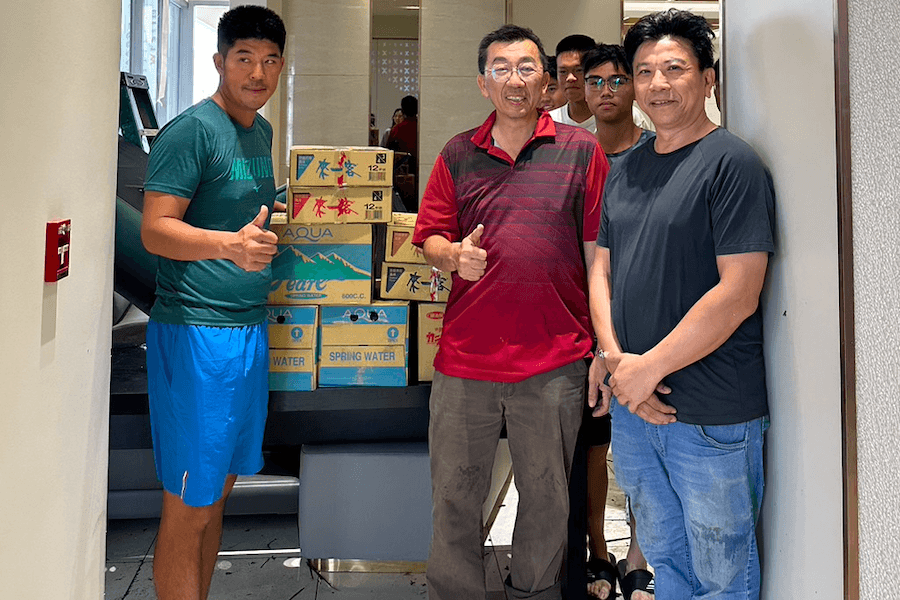美國關島中華總會慰問臺灣青少年網球隊      颱風中的支持與祝福