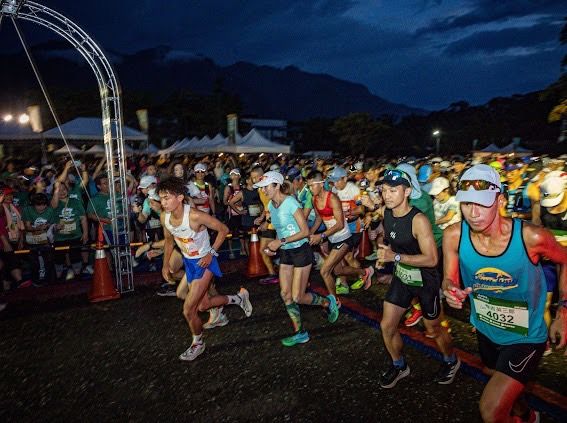 長濱雙浪金剛馬拉松賽鳴槍起跑  全馬男女組由温連忠、劉素雅奪冠