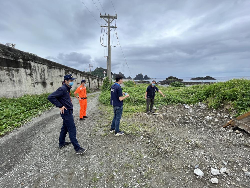 環保署攜手地方運用科技 遏制蘭嶼海岸不法棄置