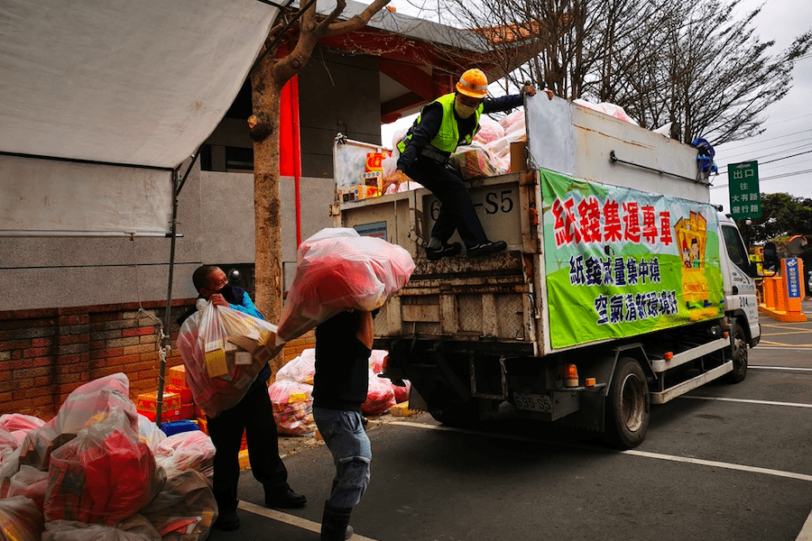 祭拜不只焚燒      桃園環保局倡導「祭祀3R」     創新環保風潮