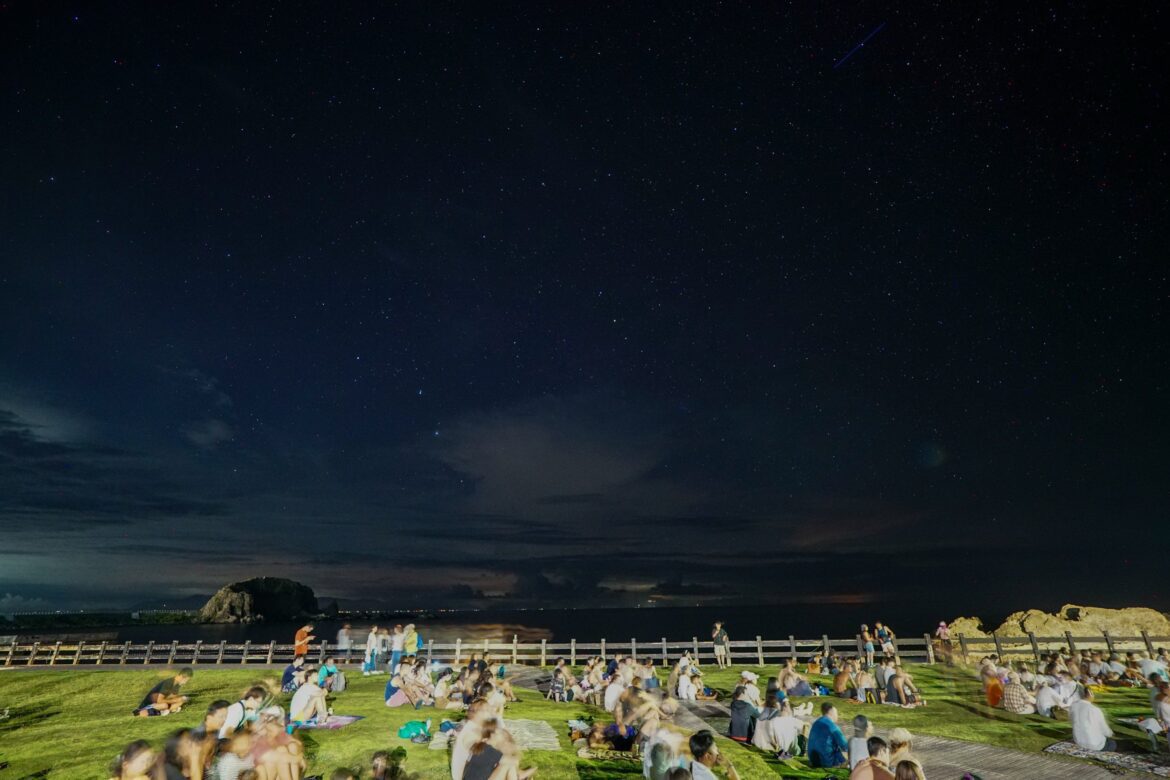 臺東最美星空音樂會最終場在綠島　逾兩千人感受無光害星空魅力