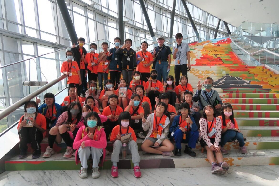 教育部全補競爭型活動企劃    月美國小踏查文化輕旅行