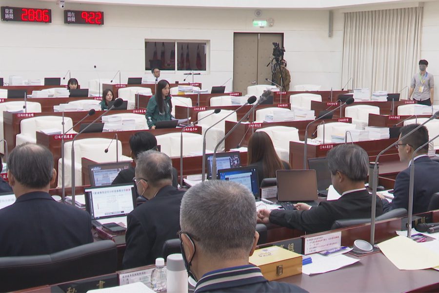 施乃如關心交通  爭取南區公車班次量能