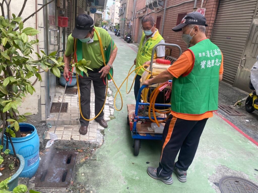 高雄市三民區各里積極動員水溝清消　防範登革熱疫情擴散