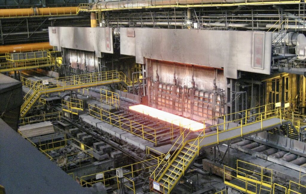 中鋼第一熱軋工場導入智能溫控系統加熱爐　增添「溫」故知新能力