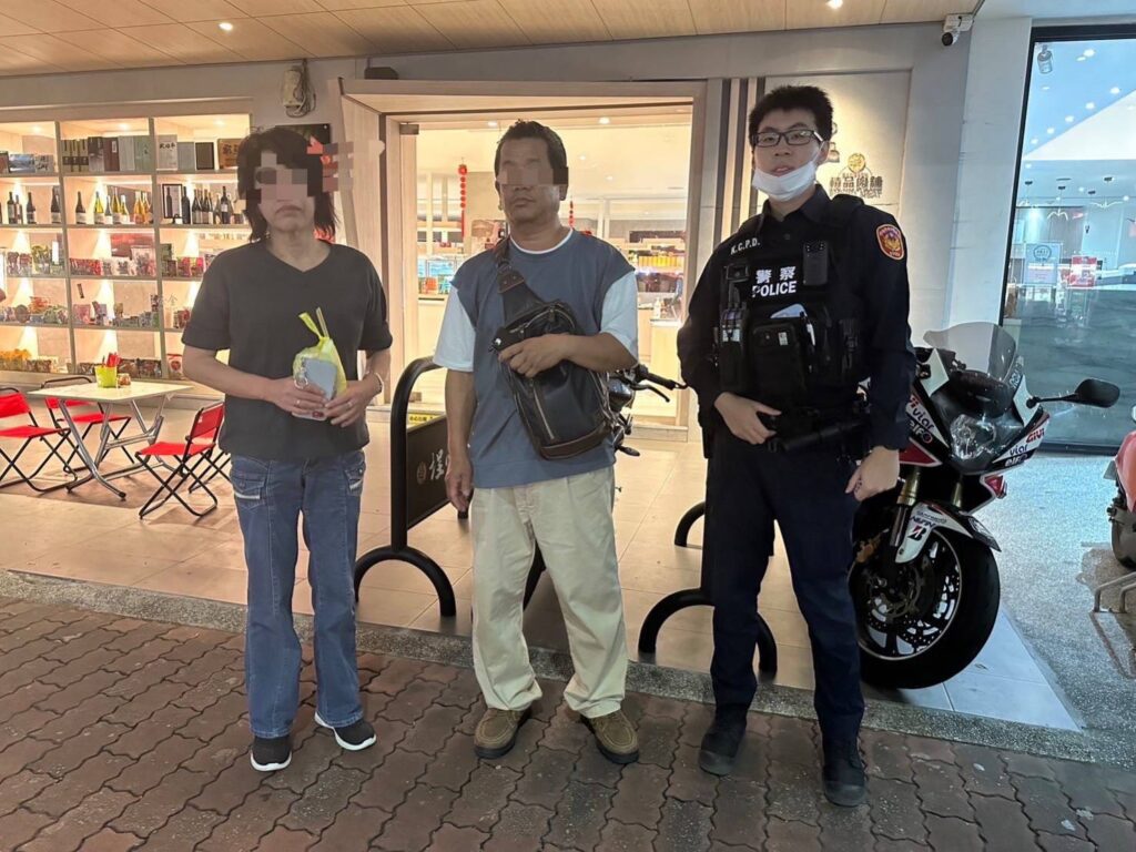 日籍旅客迷路不知所措　暖警協助返回旅店