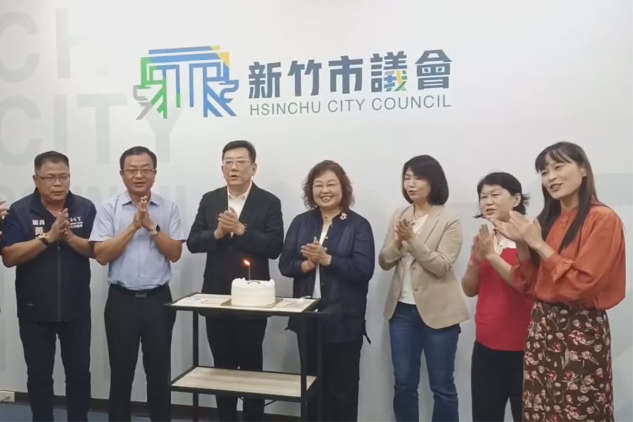 市議員張祖琰過生日  許願定期會順利圓滿