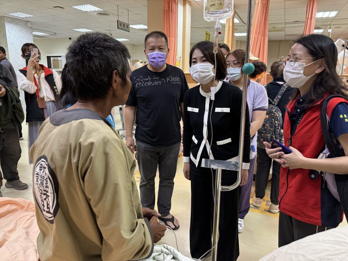 大甲媽祖百年南巡疑似食物中毒案    周春米探視並要求速查原因