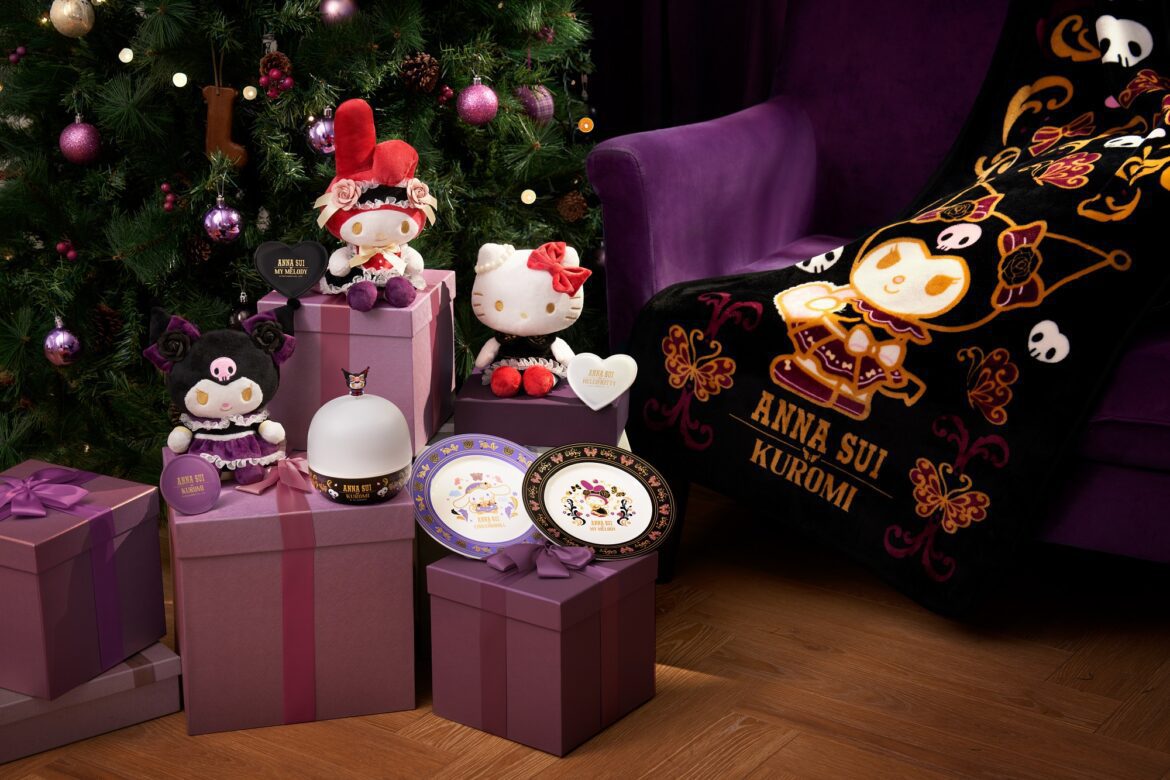 時尚品牌 ANNA SUI 與 Sanrio Hong Kong跨界合作第二彈 3款限量版毛公仔連隨身鏡華麗登陸7-Eleven