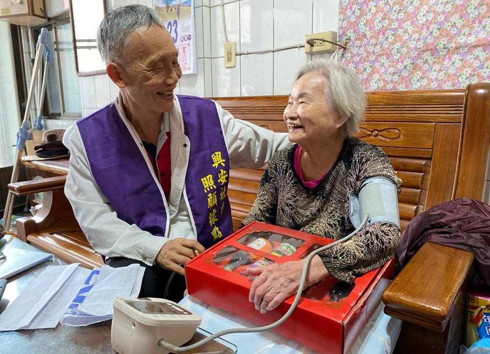 臺中據點抵家  社區照顧關懷據點就是長輩第二個家