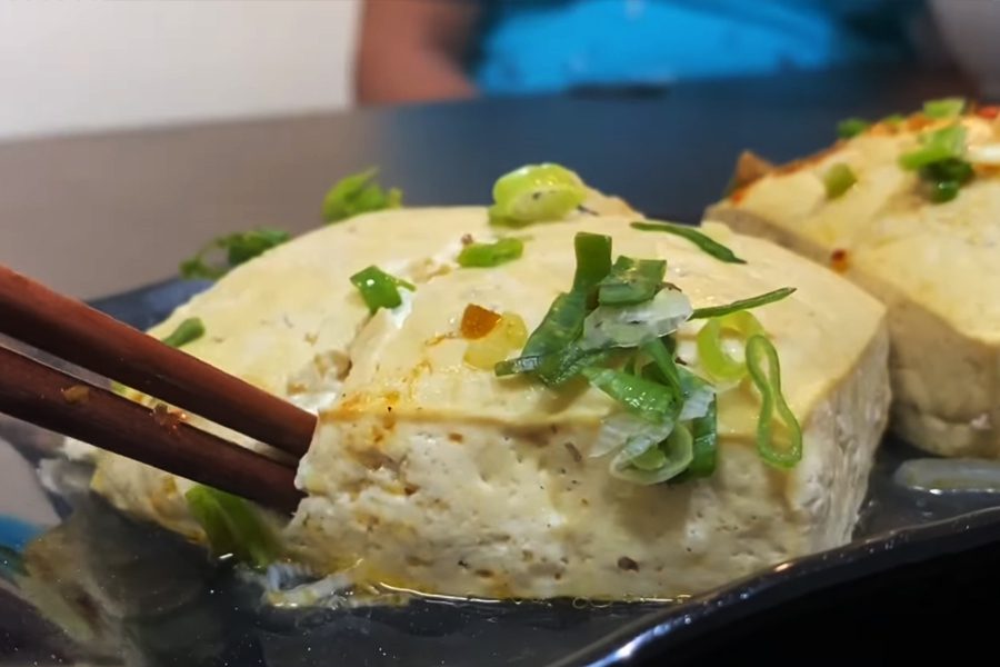 10多種中藥材做湯底  臭豆腐獨特風味擄獲饕客味蕾