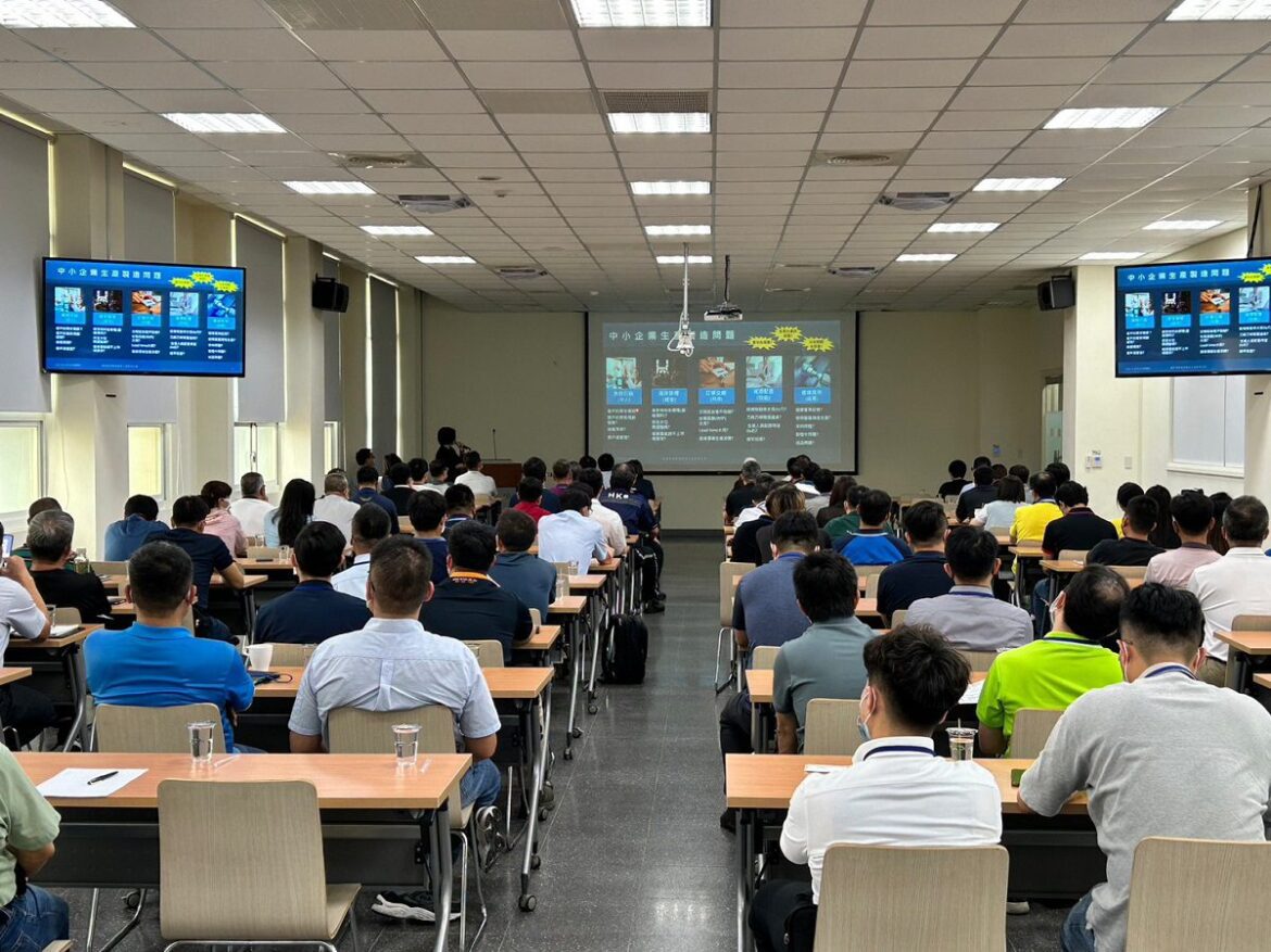 勞動部大專青年預聘計畫　訓練期間補助企業1人最高補助7.2萬元