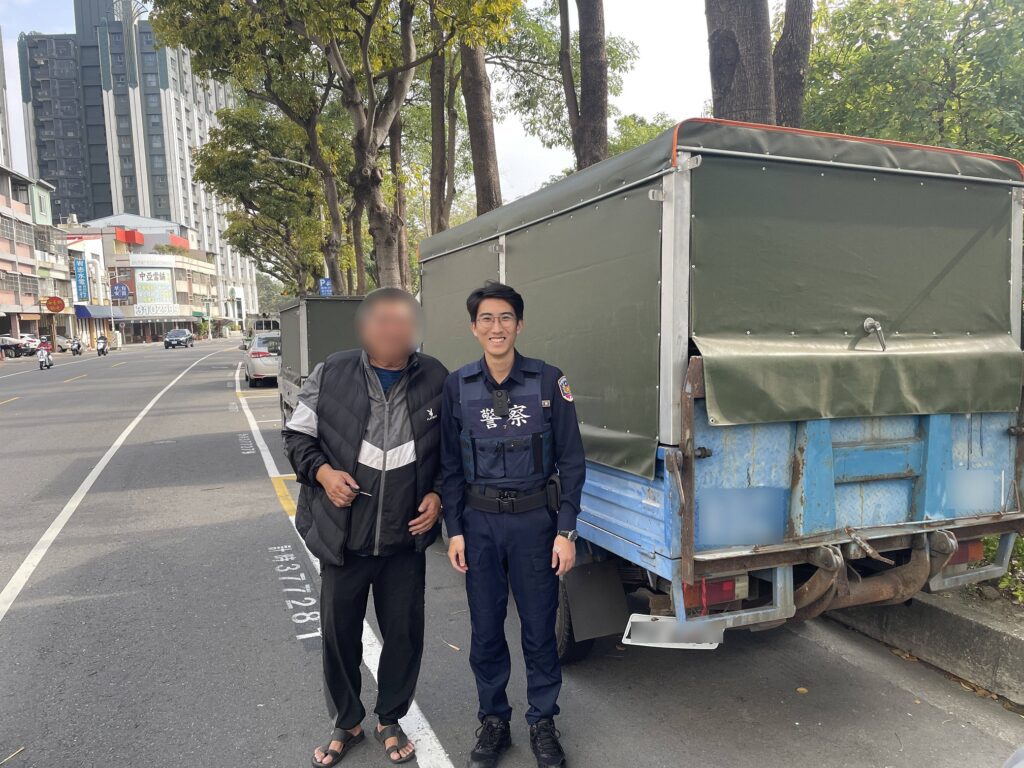 警專實習生眼尖立大功　助臺南翁找到貨車