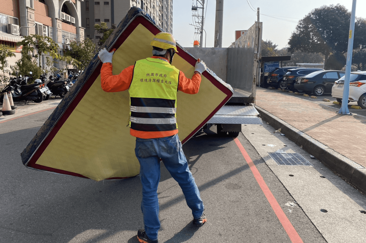 喜迎龍年！桃園清潔隊員初四初五加強垃圾收運服務