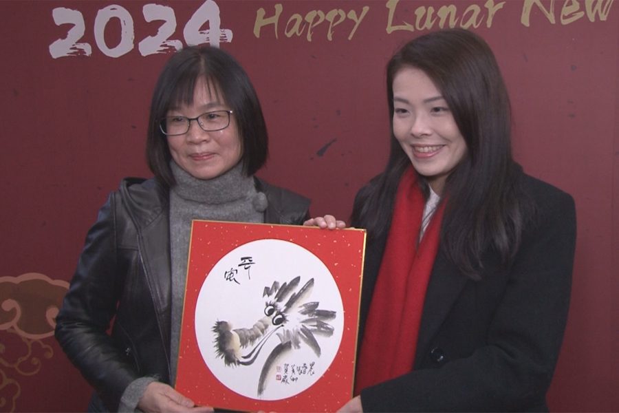 「龍好運來」春聯亮相  提供民眾免費索取