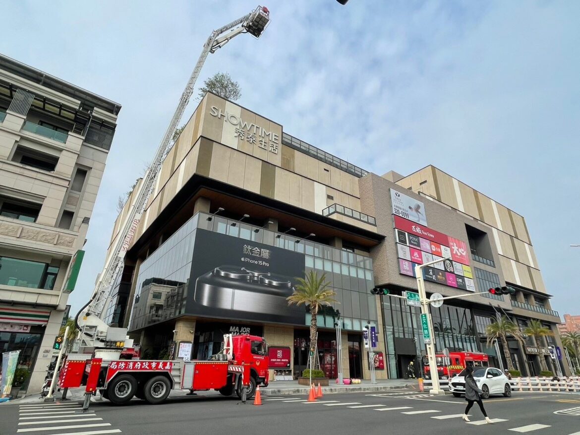 勤辦大型商場救災演練  嘉義市消防局聯手影城保障民眾安心出遊