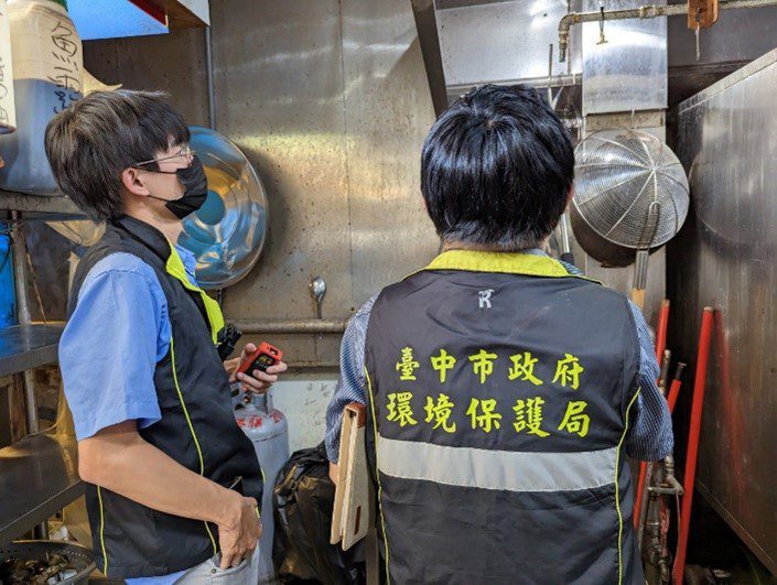 台中首創「餐飲油煙即時監控」　智慧科技守護空氣品質