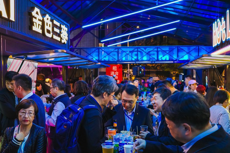 未來風味融合 台北捷運中正紀念堂站 R8 METRO BAR輕食吧盛大開幕