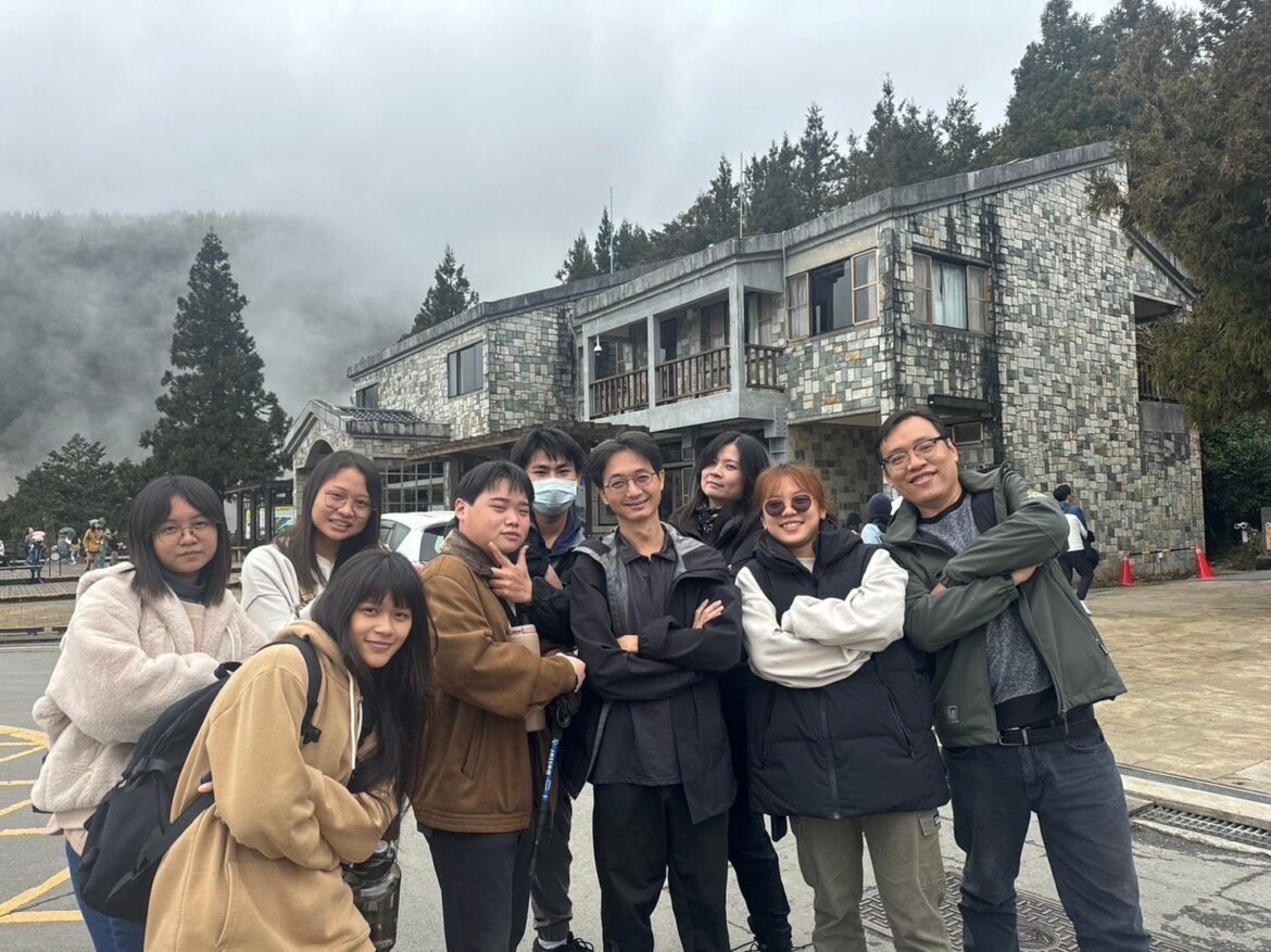 南應大視傳系力挺「太平山體驗文化創作計劃」　師生團隊走訪森林進行跨域生態創作