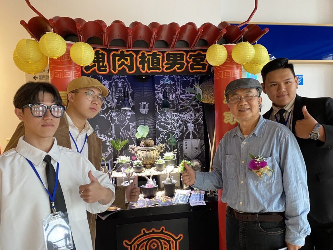建國科大翻騰創意展　作品「思想 犯」結合手繪與AI人工智能技術欣賞多元前衛藝術