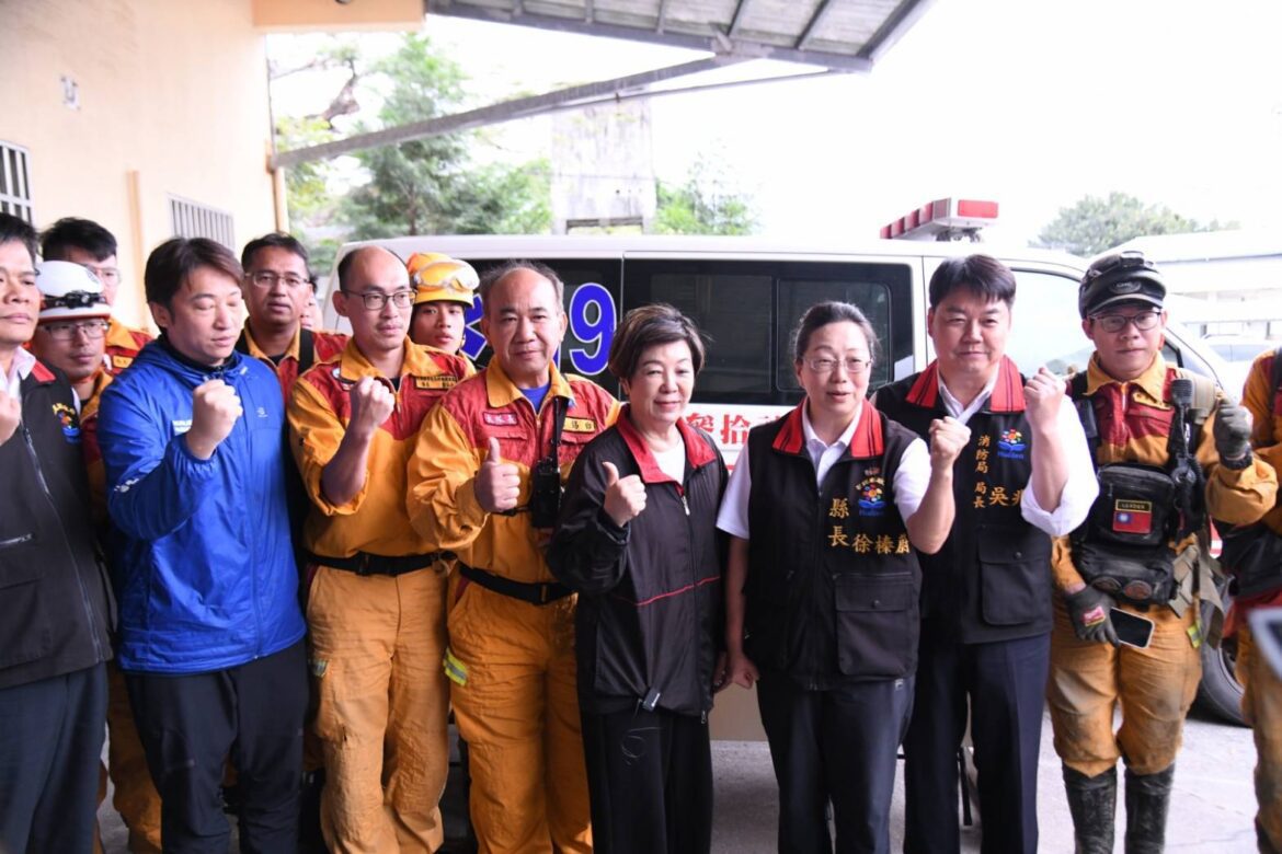 台積電慈善基金會張淑芬勘災  徐榛蔚感謝協助花蓮賑災