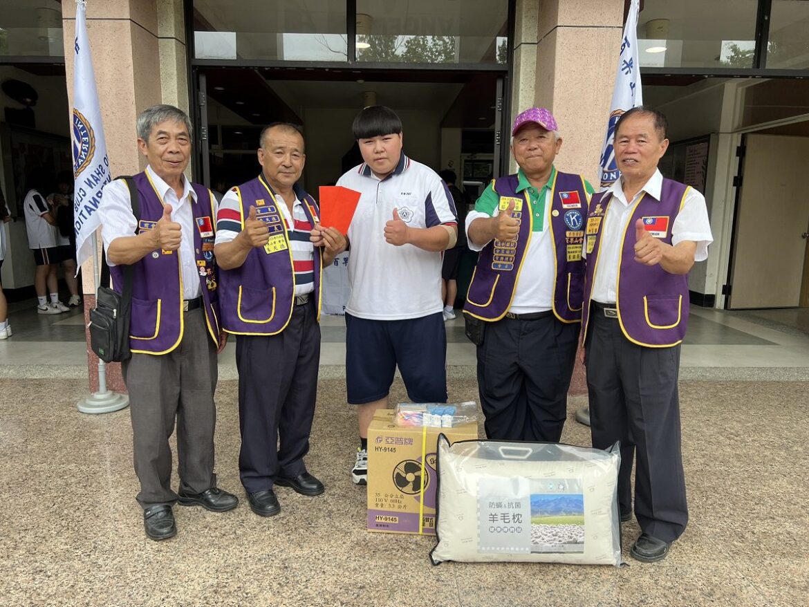 北斗家商師生熱血沸騰　挽袖捐血獻愛心破百袋